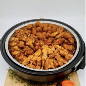 Alleen af te halen in Nootdorp: Beleef pan 120st: borrelhapjes, mini kip saté, kip snacks en kip balletjes